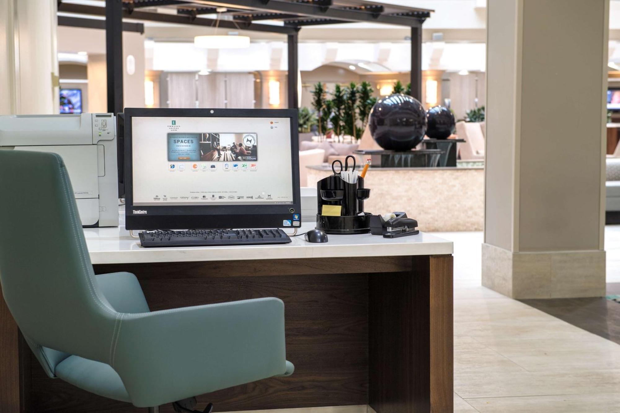 Embassy Suites By Hilton Seattle - Tacoma International Airport Tukwila Bagian luar foto