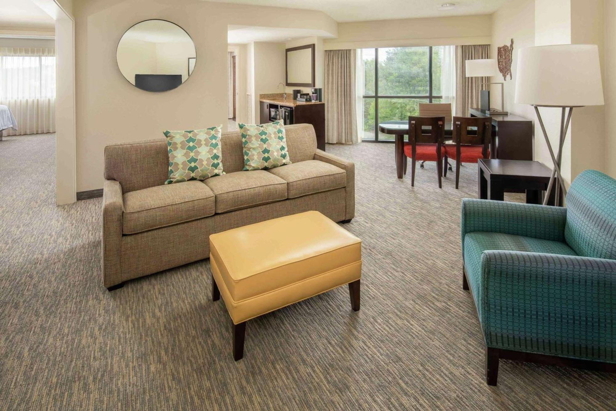 Embassy Suites By Hilton Seattle - Tacoma International Airport Tukwila Bagian luar foto